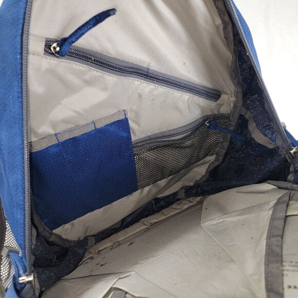 Osprey React 28L Adults Blue Gray Resource Series Daypack Backpack Camping Hike - Picture 8 of 11
